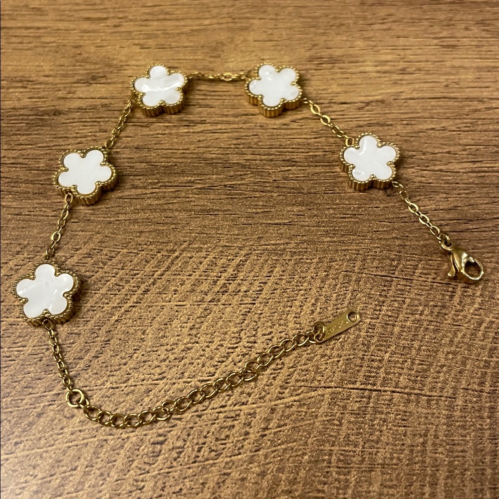Jewelry bundle - Picture 8 of 8